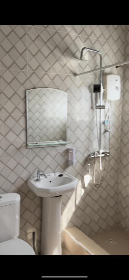 Queen'S Hill Lodge Gbawe Εξωτερικό φωτογραφία